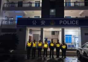 路警联合夜查 重拳整治“百吨王”
