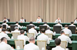 习近平：学习好贯彻好党的二十届四中全会精神