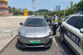 紧盯行业乱象 重拳整治网约车线下揽客